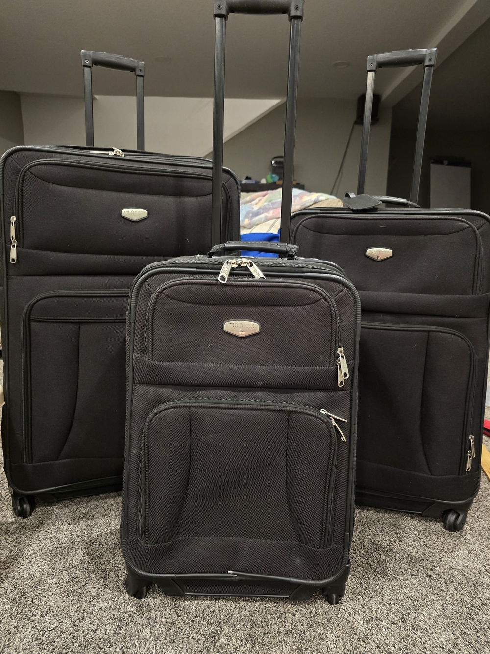 Protocol Black Spinner Wheel 3 Piece Luggage Set